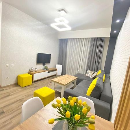 Luxury Apartment, New Building, Centre Ереван Экстерьер фото