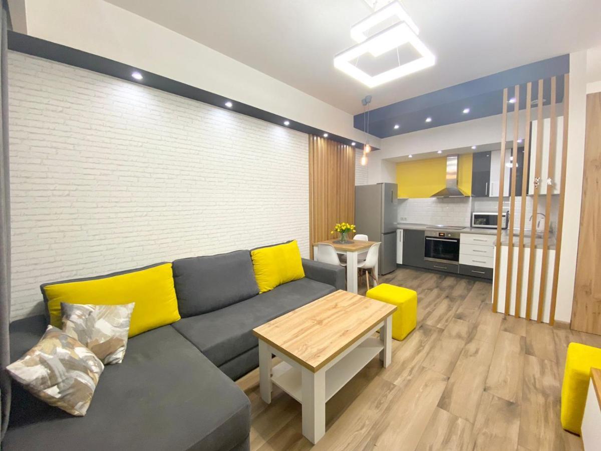 Luxury Apartment, New Building, Centre Ереван Экстерьер фото